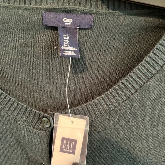 Gap Factory Hunter Green Sweater - Picture 2 of 3